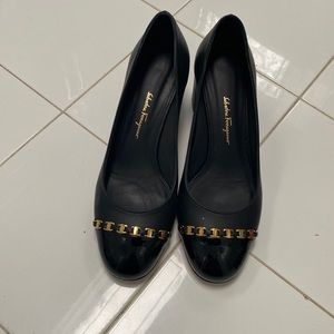 Salvatore Ferragamu size 8